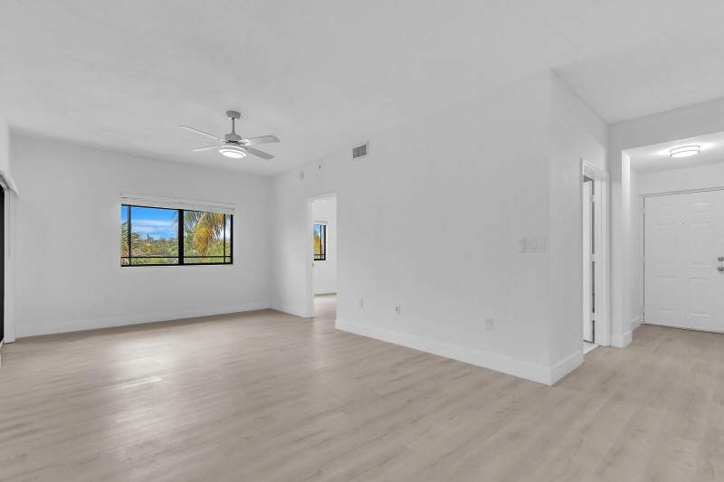 2 bedroom Condominium at 2916 Tuscany Court #302, San Matera The Gardens Condo, Palm Beach Gardens — photo 3