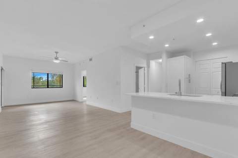 2916 Tuscany Court #302, Palm Beach Gardens FL - photo 6 of 19