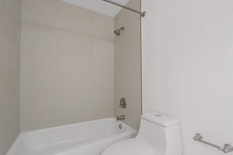 2916 Tuscany Court #302, Palm Beach Gardens FL - photo 18 of 19