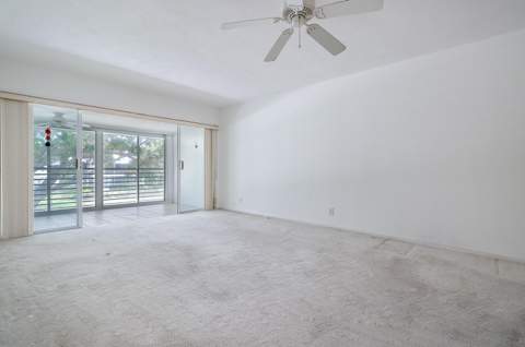 8 Garden Street #205R, Tequesta FL - photo 17 of 25
