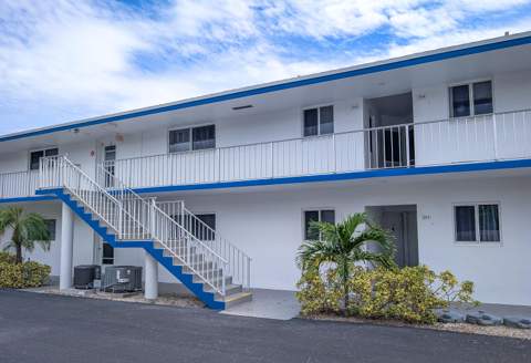 8 Garden Street #205R, Tequesta FL - photo 21 of 25