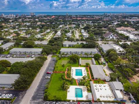 8 Garden Street #205R, Tequesta FL - photo 24 of 25