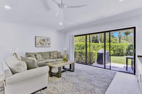 106 Club Drive, Palm Beach Gardens FL - photo 9 of 22