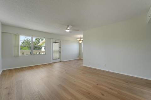 290 Dorset G, Boca Raton FL - photo 8 of 20