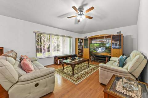 203 Ponce de Leon Street, Royal Palm Beach FL - photo 7 of 34
