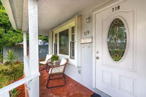 719 Summit Boulevard, West Palm Beach FL - photo 6 of 31