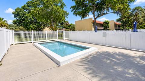 918 SW 9th St #201 Circle, Boca Raton FL - photo 18 of 20