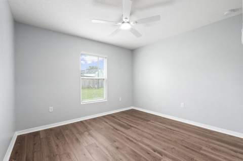 474 NE Mainsail Street, Port St. Lucie FL - photo 19 of 28