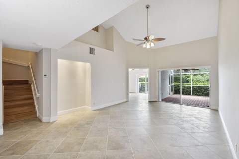7374 NW 61st Terrace, Parkland FL - photo 9 of 29