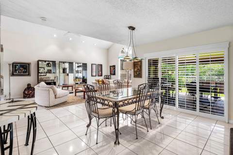 10378 Buena Ventura Drive, Boca Raton FL - photo 15 of 70