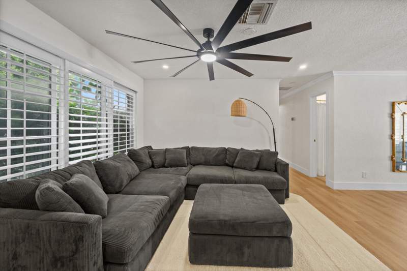 2 bedroom Single Family Residence at 160 SE 9th Street, Cypress Harbor 4th Sec, Pompano Beach — photo 4