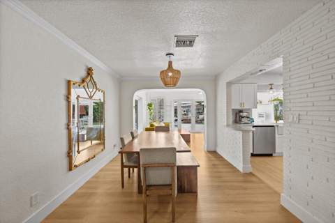 160 SE 9th Street, Pompano Beach FL - photo 6 of 37