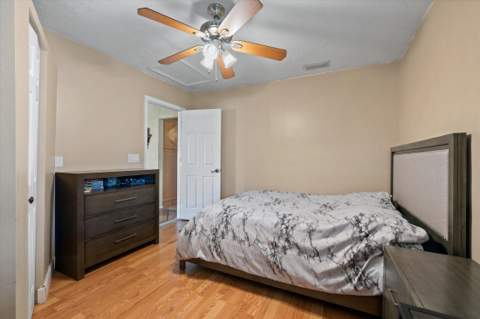 9704 NW 67th Street, Tamarac FL - photo 18 of 47