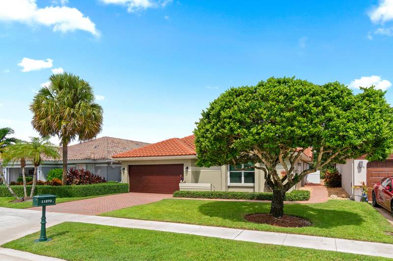 3 bedroom Single Family Residence at 11270 Cloverleaf Circle, Boca Woods Country Club 6, Boca Raton — photo 2