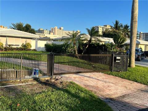 720 NE 28th Avenue, Pompano Beach FL - photo 6 of 36