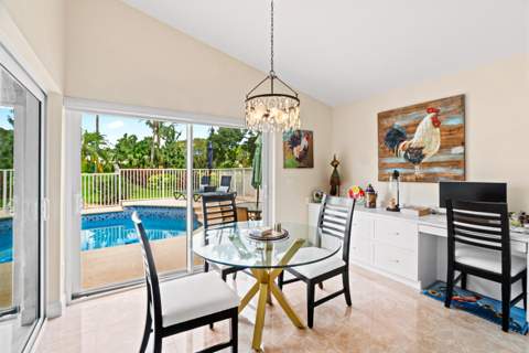 11270 Cloverleaf Circle, Boca Raton FL - photo 10 of 36