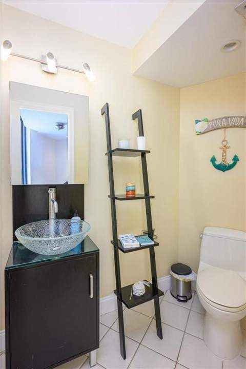 1167 Hillsboro Mile #706, Hillsboro Beach FL - photo 17 of 45