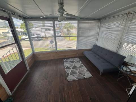 570 NE 47th Court, Deerfield Beach FL - photo 8 of 23