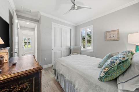 8376 Hanoverian Drive, Lake Worth FL - photo 12 of 59