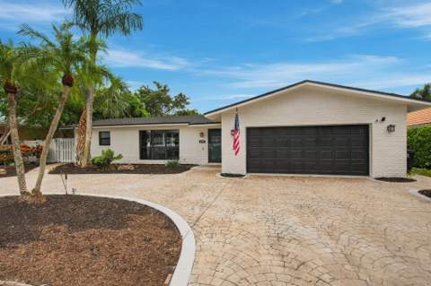 2102 NE 68th Street, Fort Lauderdale FL - photo 12 of 40