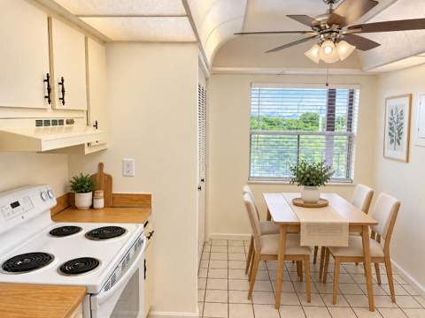 357 N Rock Island Road #407, Margate FL - photo 10 of 30