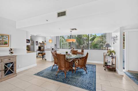 8200 Lakeshore Drive #2010, Hypoluxo FL - photo 23 of 70