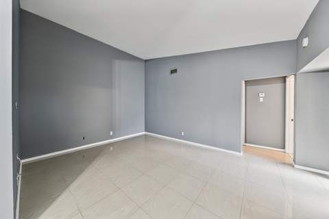 3402 Waterview Circle #B, Palm Springs FL - photo 10 of 41
