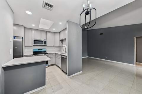 3402 Waterview Circle #B, Palm Springs FL - photo 17 of 41