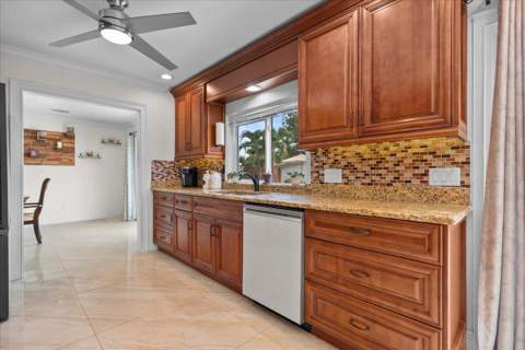 1802 SE Hanby Avenue, Port St. Lucie FL - photo 8 of 24