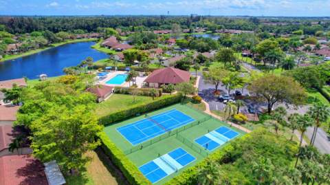 4 Fawlkland Circle, Boynton Beach FL - photo 23 of 24
