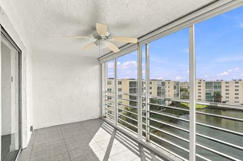 111 SE 3rd Avenue #602, Dania Beach FL - photo 7 of 30