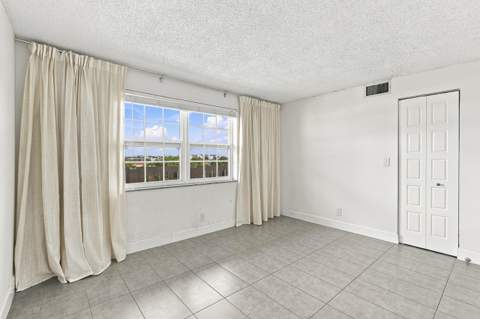 111 SE 3rd Avenue #602, Dania Beach FL - photo 9 of 30