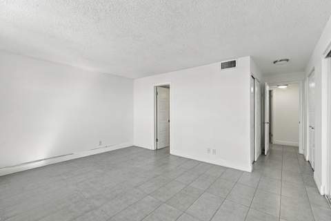 111 SE 3rd Avenue #602, Dania Beach FL - photo 14 of 30