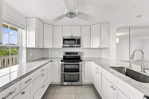 111 SE 3rd Avenue #602, Dania Beach FL - photo 24 of 30