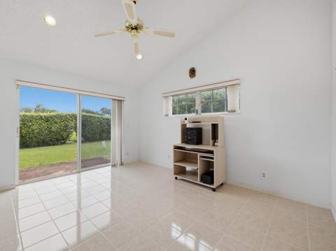 5427 Laurel Oak Street, Delray Beach FL - photo 15 of 30