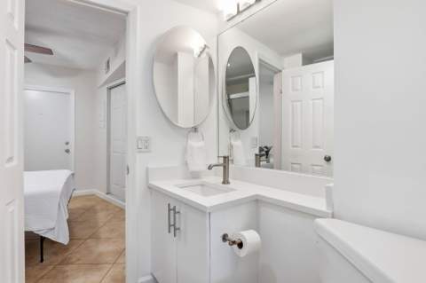 3250 NE 28th Street #104, Fort Lauderdale FL - photo 19 of 48