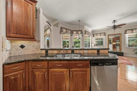 4560 S Barwick Ranch Circle, Delray Beach FL - photo 8 of 43