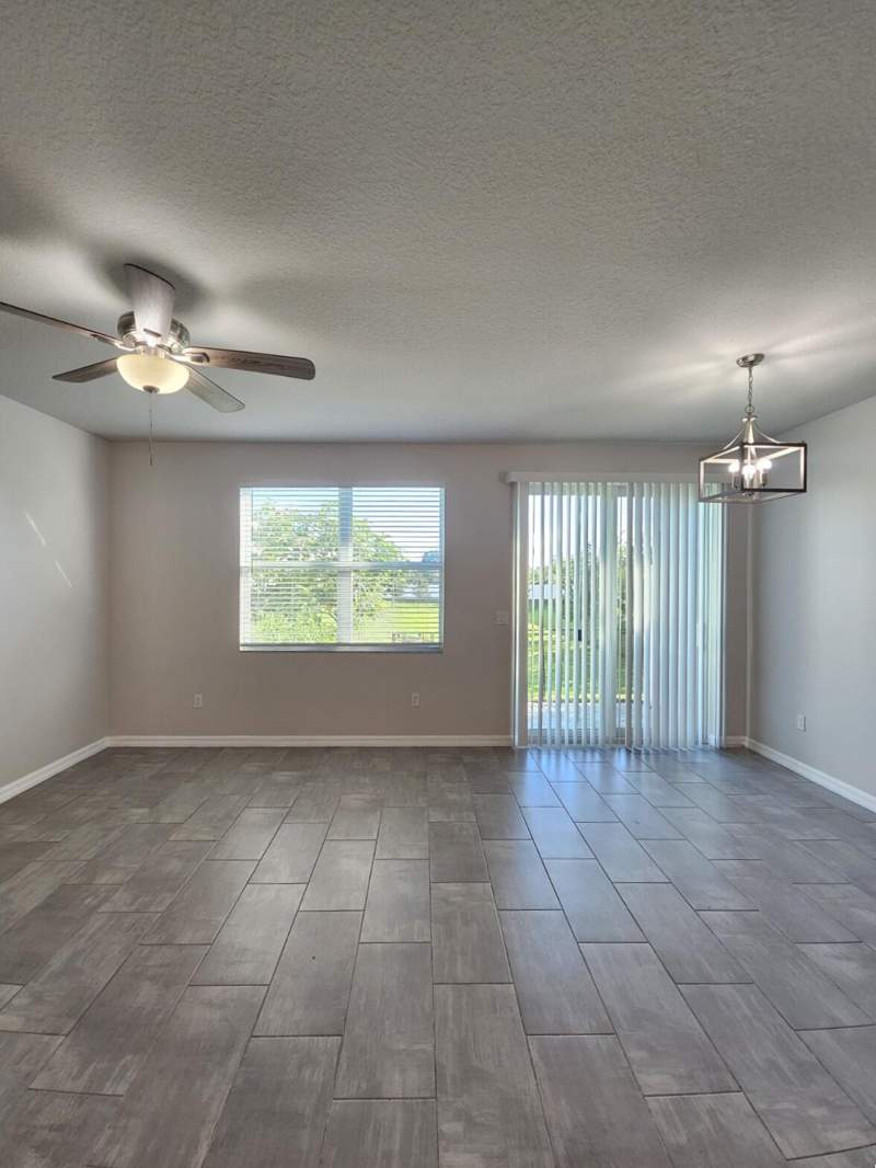 3 bedroom Townhouse at 3566 San Bernardino Way, Fontana Townhomes, Palm Springs — photo 2