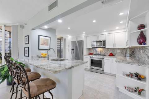 1901 S Ocean Boulevard #401, Boca Raton FL - photo 8 of 37