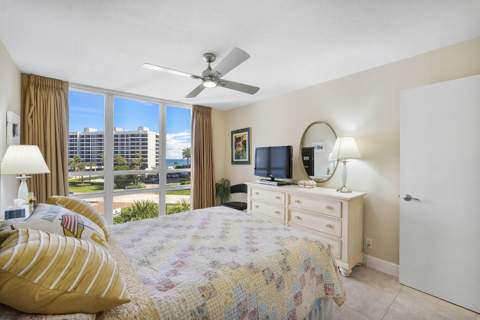 1901 S Ocean Boulevard #401, Boca Raton FL - photo 16 of 37