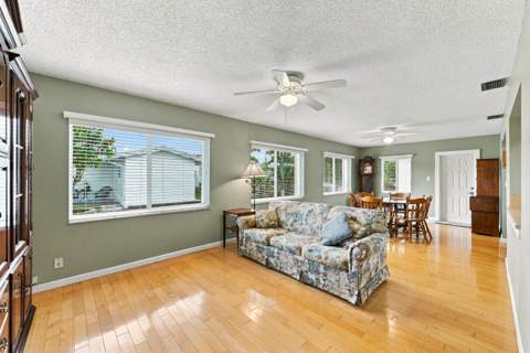 6706 NW 71st Court, Tamarac FL - photo 17 of 44