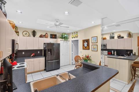 12527 Crystal Pointe Drive #C, Boynton Beach FL - photo 11 of 75