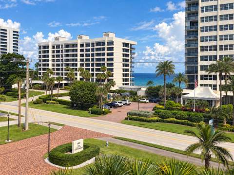 1901 S Ocean Boulevard #401, Boca Raton FL - photo 7 of 37