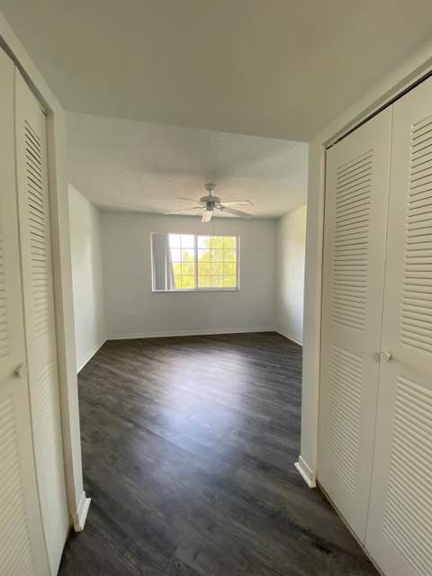 4191 N Haverhill Road #421, West Palm Beach FL - photo 12 of 15