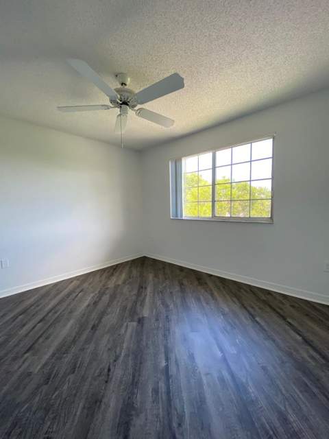 4191 N Haverhill Road #421, West Palm Beach FL - photo 13 of 15