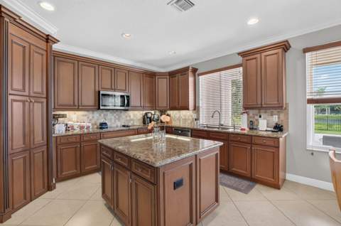 11128 Brandywine Lake Way, Boynton Beach FL - photo 21 of 108