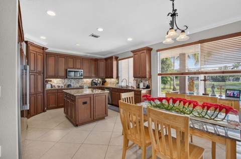 11128 Brandywine Lake Way, Boynton Beach FL - photo 23 of 108
