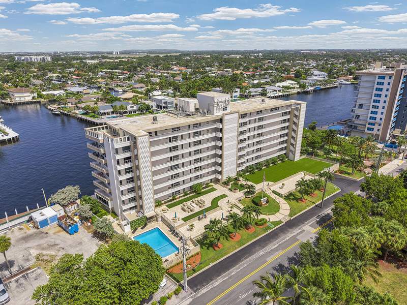 3 bedroom Stock Cooperative at 201 N Riverside Drive ##802, Harbor House Apartment Co-Op, Pompano Beach — photo 3
