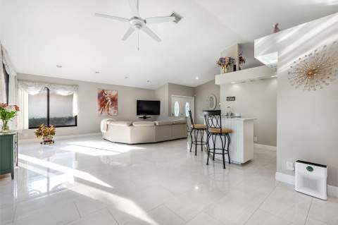 7863 Dundee Lane, Delray Beach FL - photo 9 of 76