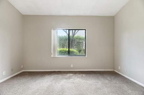 3069 La Mirage Drive, Lauderhill FL - photo 15 of 32
